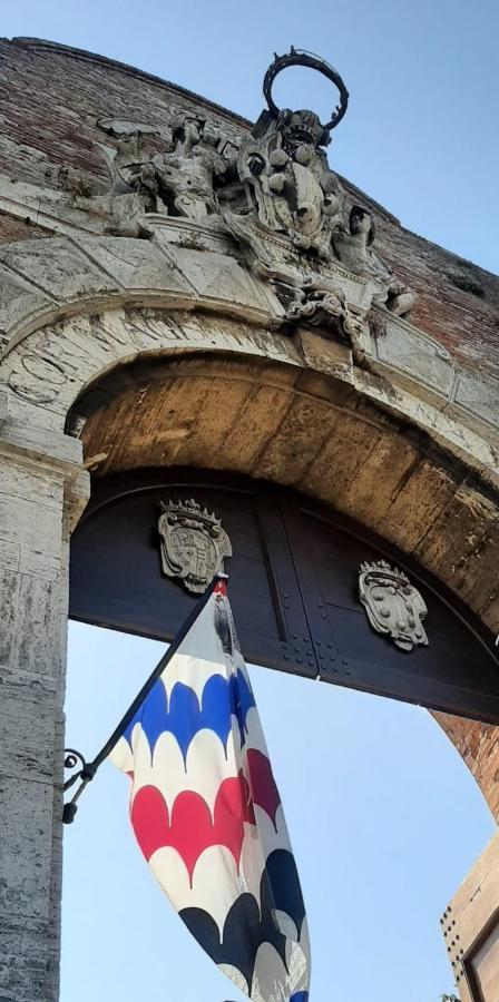 Cor Magis Kamullia - 200 Meters From The Historic Center And Close To The Train Station Siena Exteriör bild