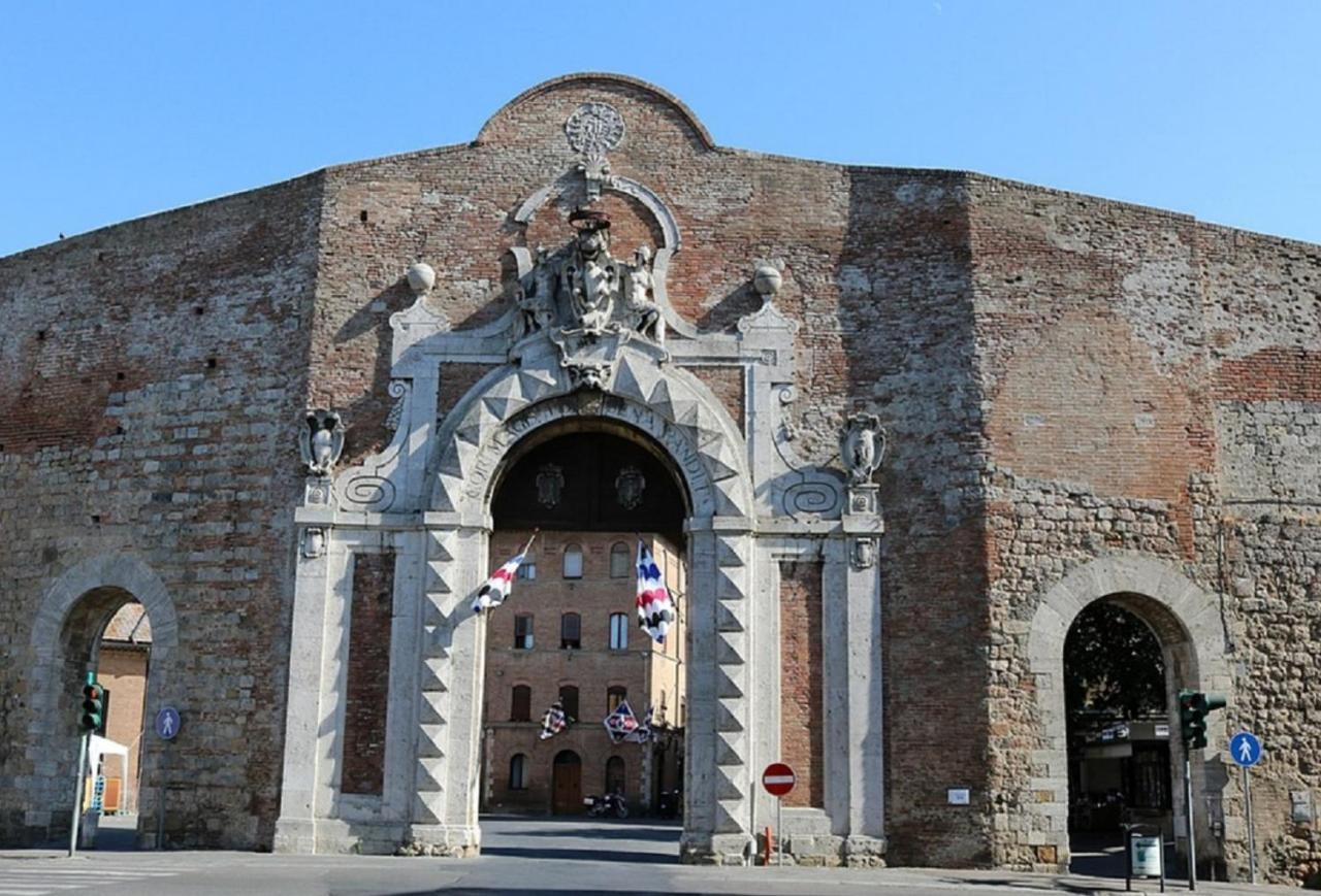 Cor Magis Kamullia - 200 Meters From The Historic Center And Close To The Train Station Siena Exteriör bild