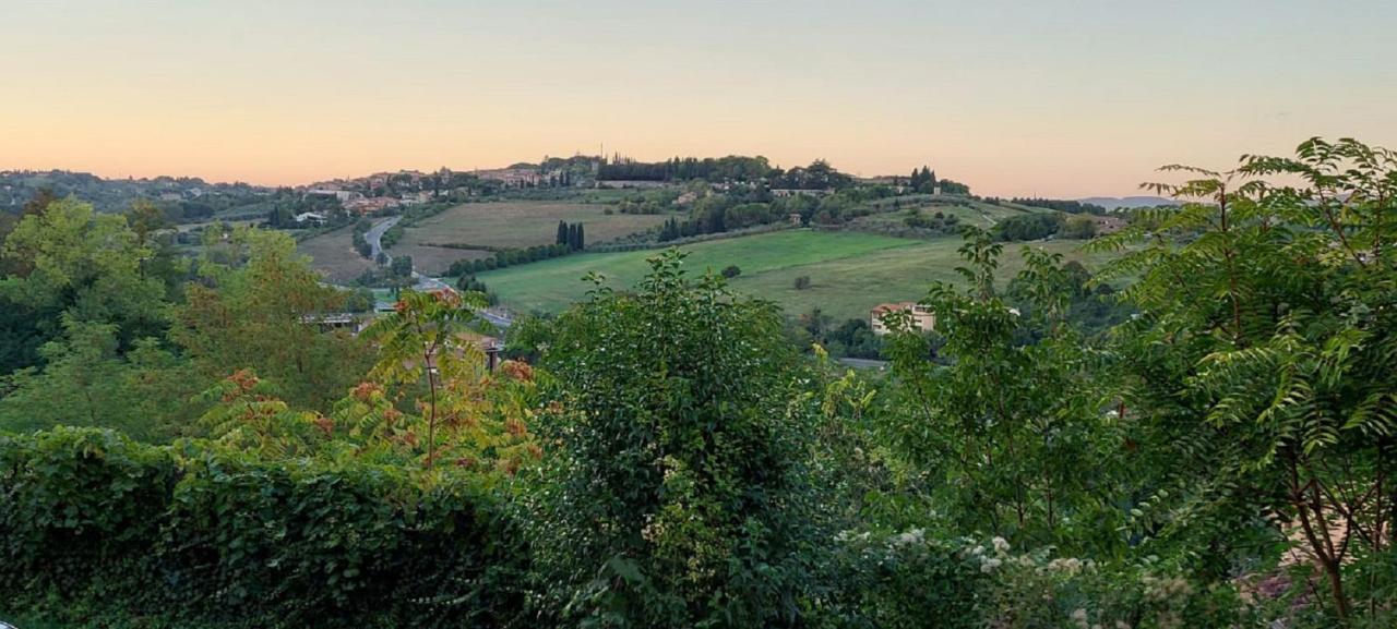 Cor Magis Kamullia - 200 Meters From The Historic Center And Close To The Train Station Siena Exteriör bild